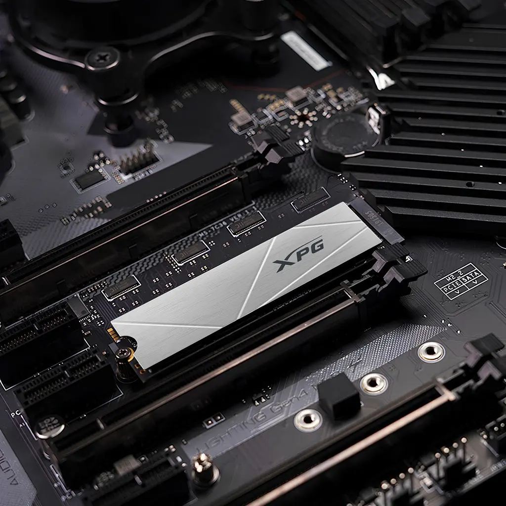 SSD накопичувач XPG Gammix S60 1TB (AGAMMIXS60-1T-CS) [135448] - фото 7