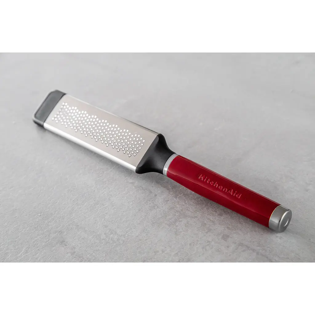 Терка для специй KitchenAid Coreline с чехлом красная (KAG321OHERE) - фото 7