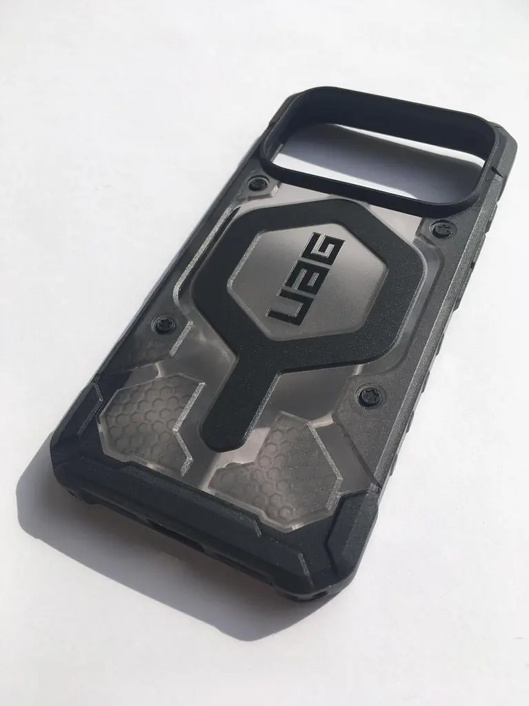 Чохол протиударний UAG Pathfinder MagSafe для iPhone 17 Pro (6.3") Clear Ash 114551113140 - фото 7