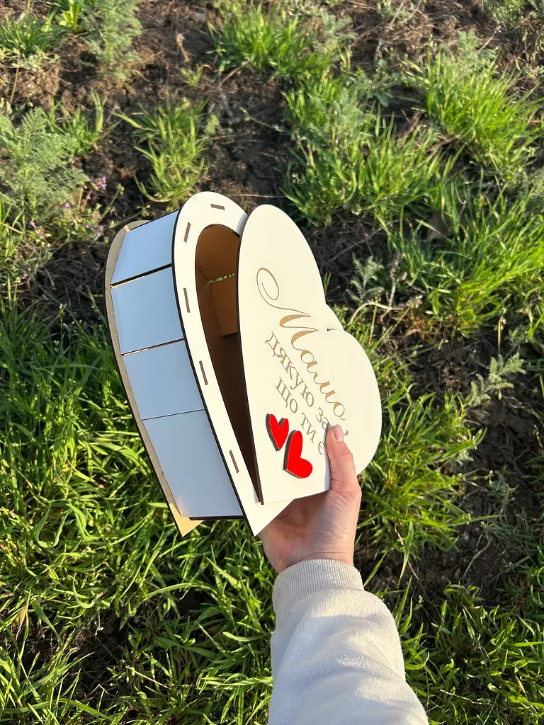 Подарункова коробка формі серця, декоративна коробка для подарунків - фото 5