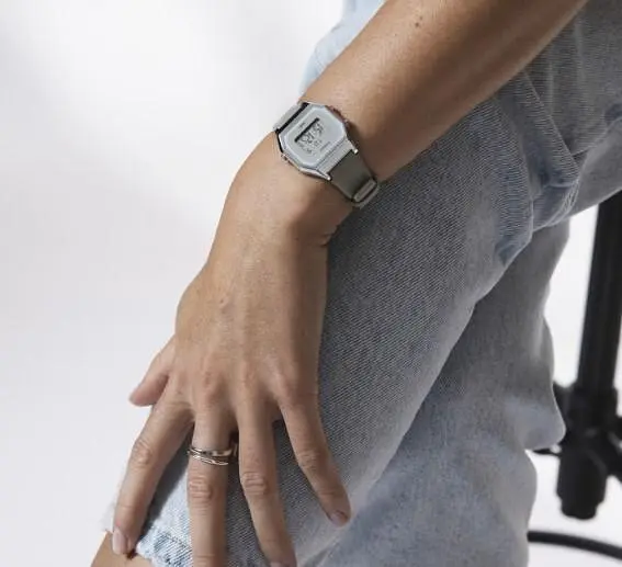 Годинник Casio LA680WEL-8EF - фото 4