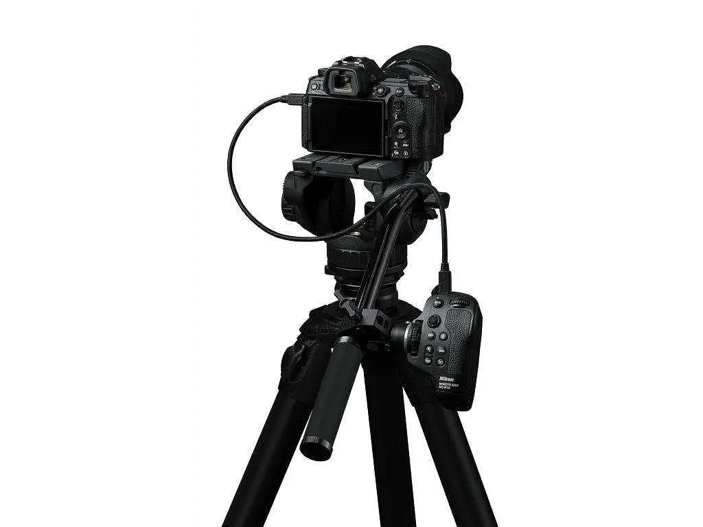 Беззеркальный фотоаппарат Nikon Z6 III (VOA130AE) - фото 10