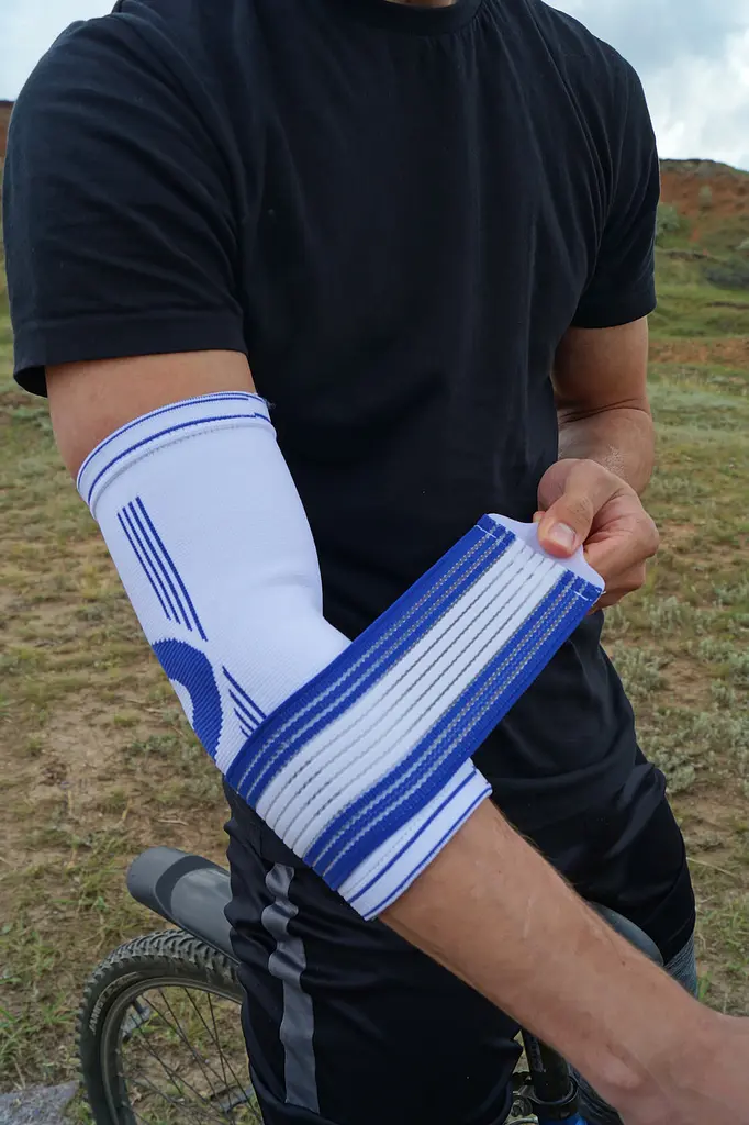 Налокітник Elbow Support Pro (1 шт.) Power system L/XL fit0011980 - фото 2