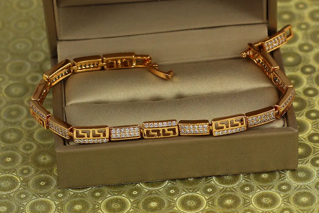 Браслет Xuping Jewelry Сиртакі з грецьким візерунком 17 см 4 мм золотистий