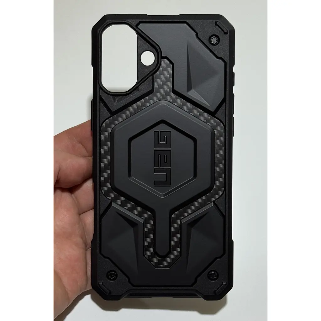 Оригинальный противоударный чехол UAG Monarch Pro MagSafe для iPhone 16 Plus Carbon Black 114455114242 - фото 9