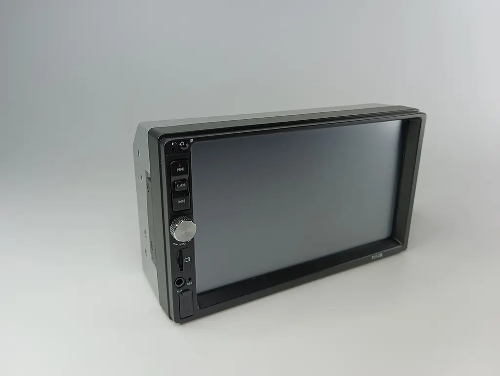 Универсальная магнитола 7 7709-A Android 12 2/32GB с поддержкой CarPlay (43200-7709-A_2394) - фото 4