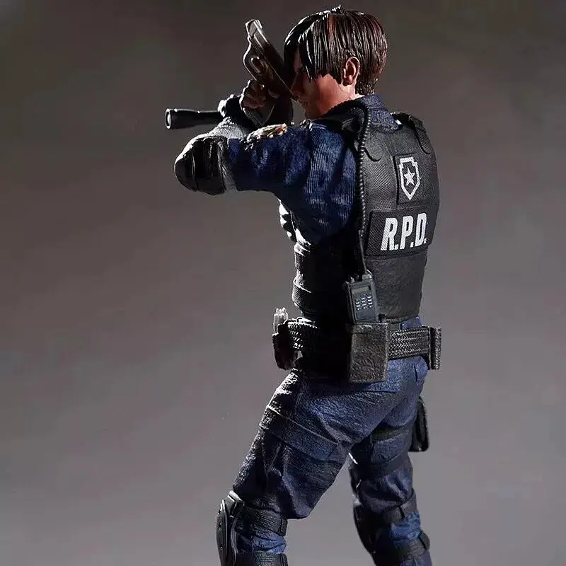 Фигурка Леон Скотт Кеннеди Обитель зла Resident Evil Leon S. Kennedy 32см CH RE LK 32 - фото 9