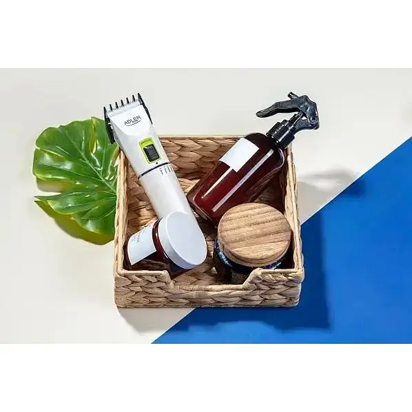 Машинка для стрижки аккумуляторная Adler AD 2827 + насадки - фото 8