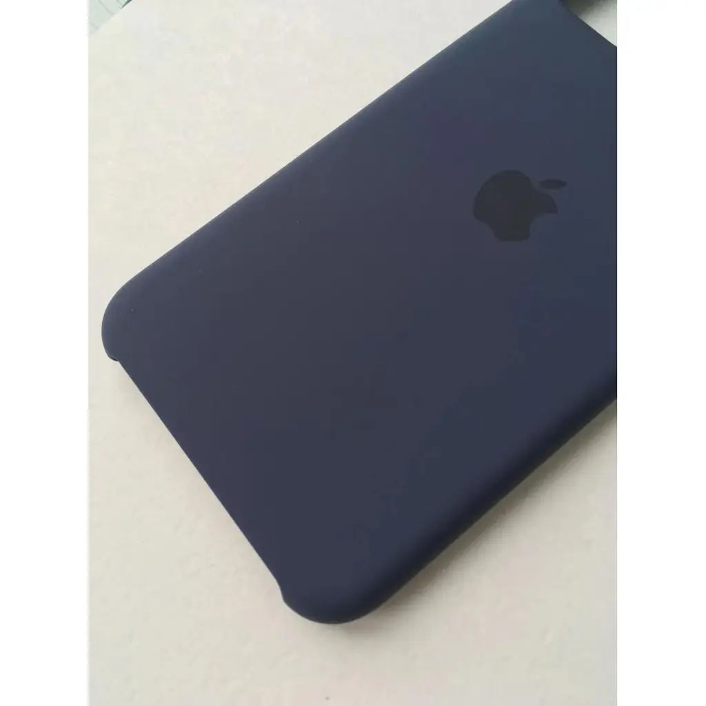 Оригінальний силіконовий чохол Apple Silicone Case для iPhone 11 Pro Max (6.5") Midnight Blue (MWYW2ZM/A) - фото 4