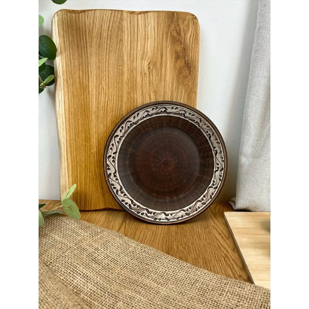 Тарілка 21 см керамічна (глиняна) різьблена Ангоб - фото 2