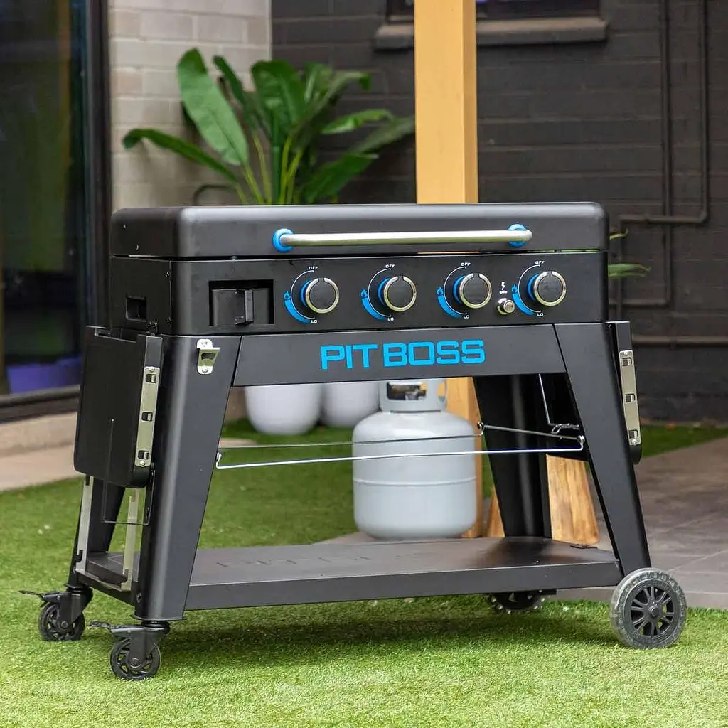 Портативный газовый гриль-планча Pit Boss Ultimate на 4 горелки, съемный, со столом (10813) - фото 5