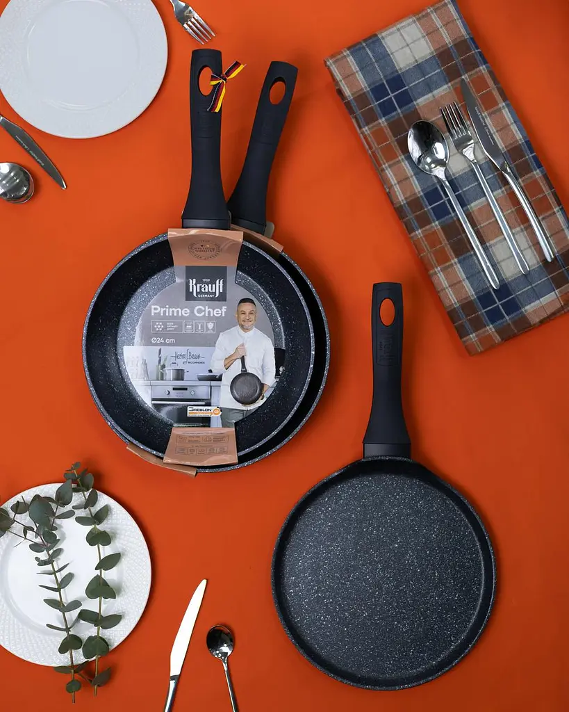 Набір сковорідок Prime Chef 26см, 28см та сковорідка для млинців 24см + Набір кухонних дошок Krauff - фото 2