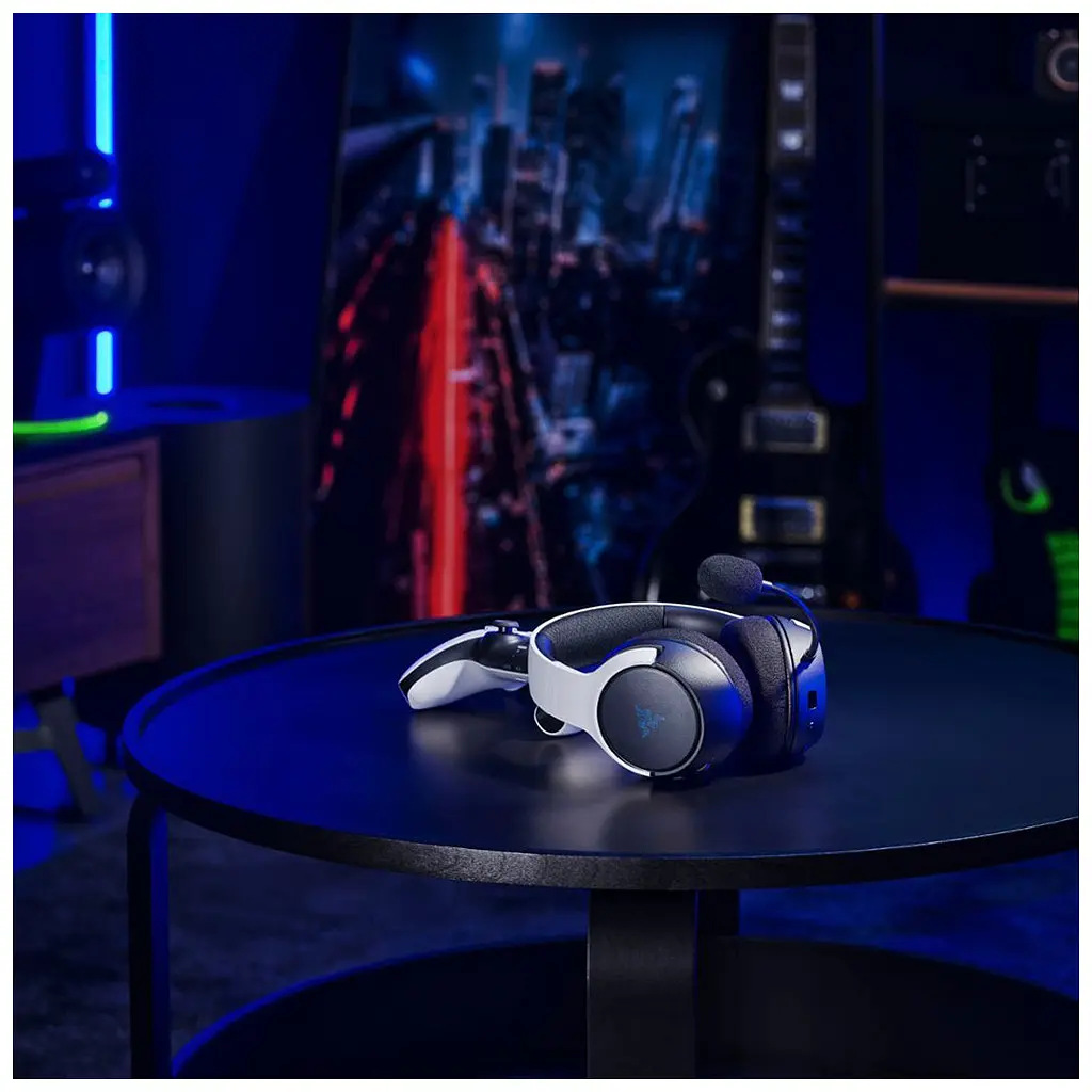 Навушники Razer Kaira Hyperspeed for PS5 Bluetooth White/Black (RZ04-03980200-R3G1) - фото 8