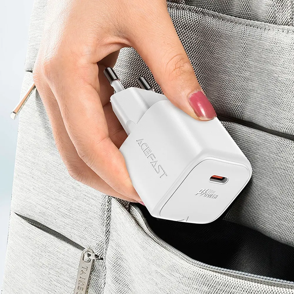 Зарядний пристрій Acefast A77 mini Type-C PD30W GaN білий + кабель Type-C to Type-C - фото 5