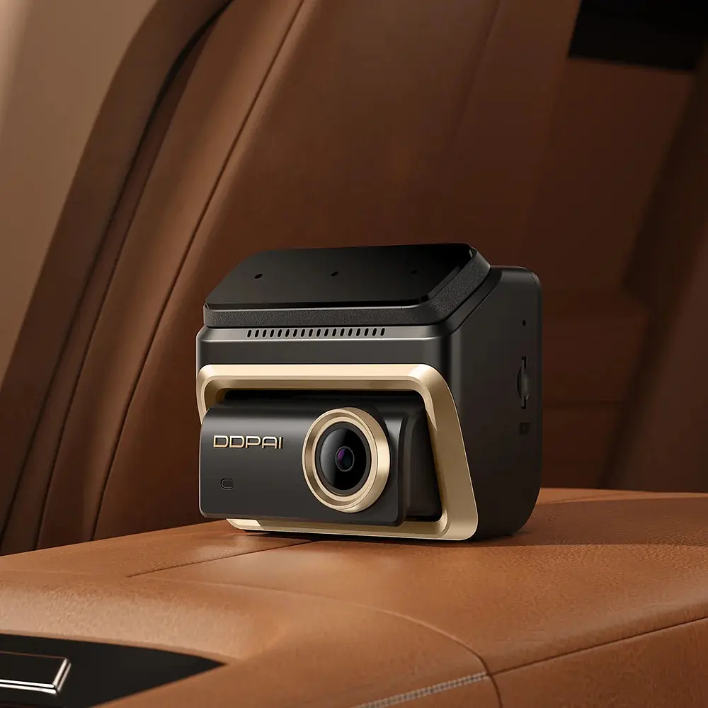 Відеореєстратор DDPAI Dashcam Z90T + камера заднього виду + камера салону - фото 2