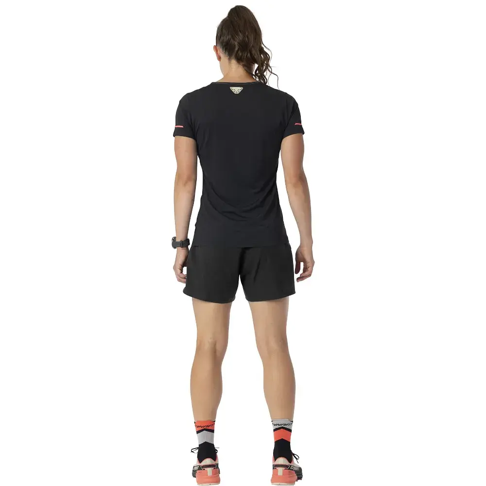 Футболка Dynafit Alpine 2 S/S Tee Wmn - фото 3
