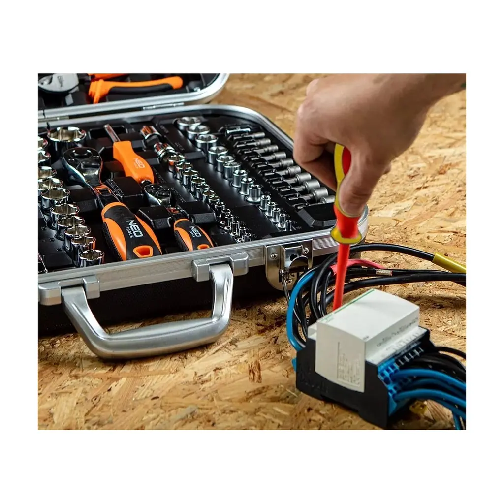 Набір діелектричних інструментів Neo Tools VDE 1000V із CrV, у кейсі, 108 шт. (01-310-1) - фото 5