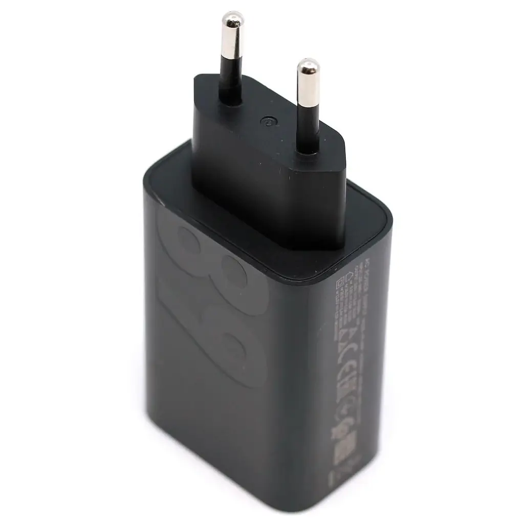 Зарядний пристрій Motorola 68W USB-C з кабелем 1 м (MC-682N) - фото 5