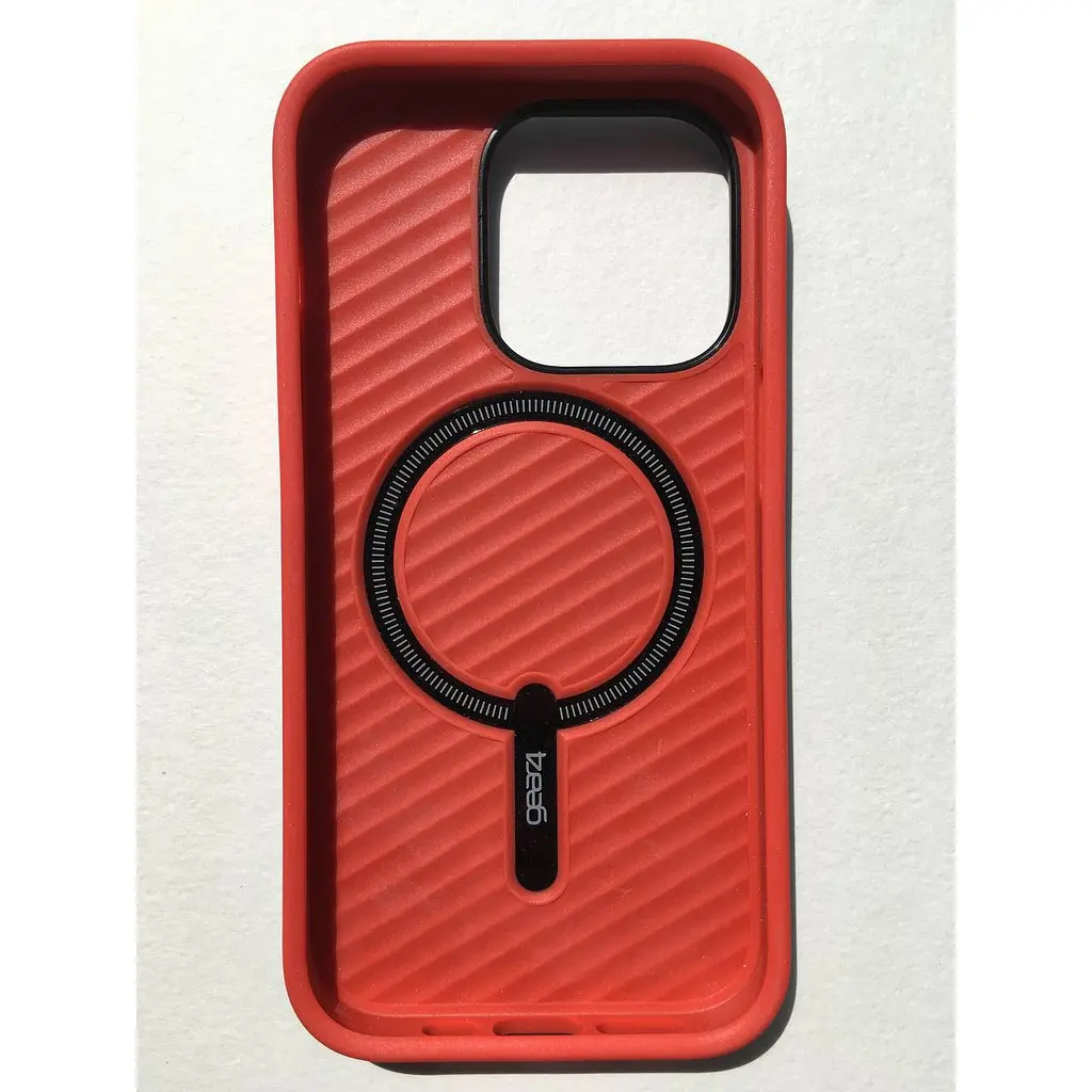 Оригинальный противоударный чехол ZAGG Gear4 Denali MagSafe для Iphone 14 Pro (6.1") Black Orange - фото 4