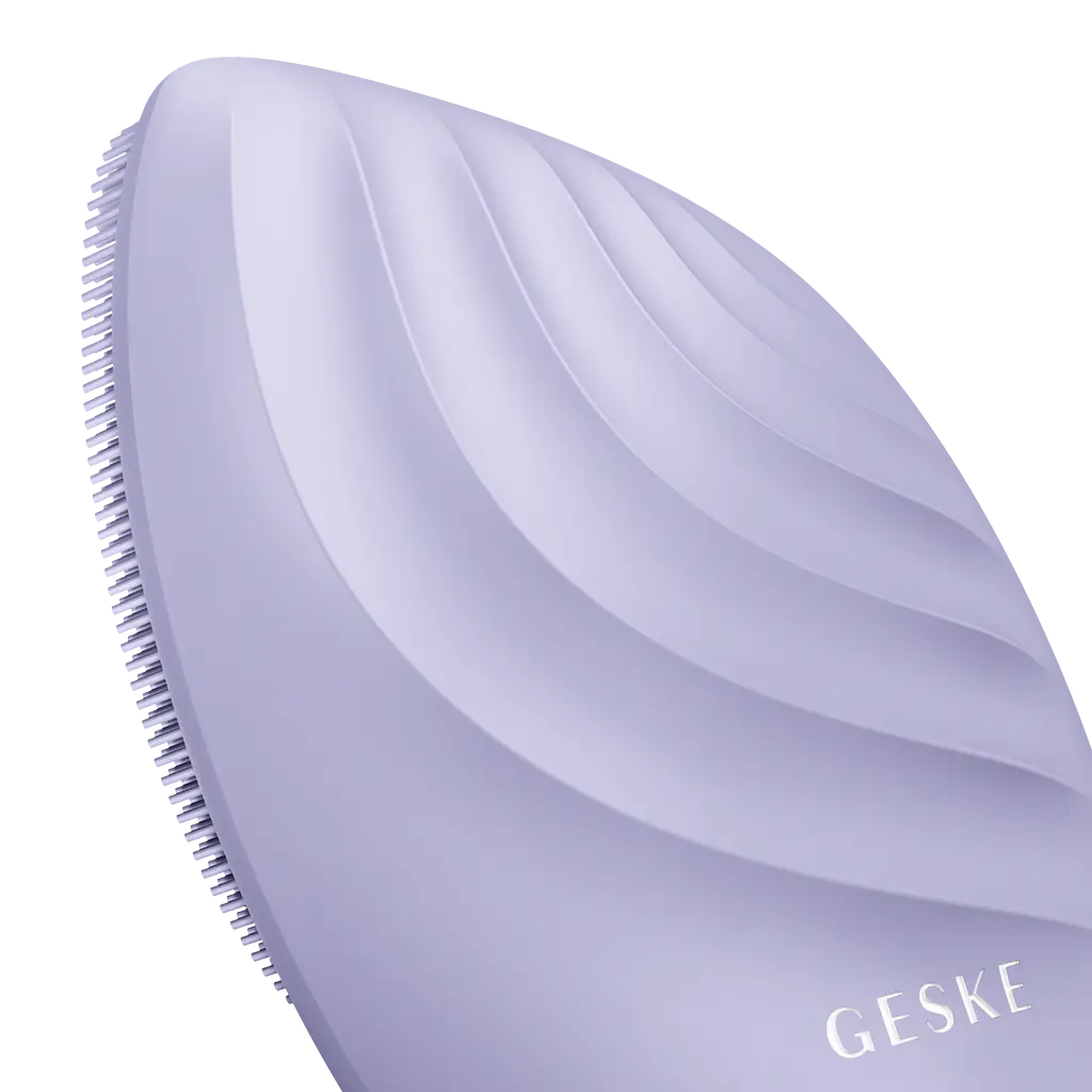Електронна звукова щітка для обличчя GESKE Sonic Facial Brush 5 в 1 фіолетова - фото 4