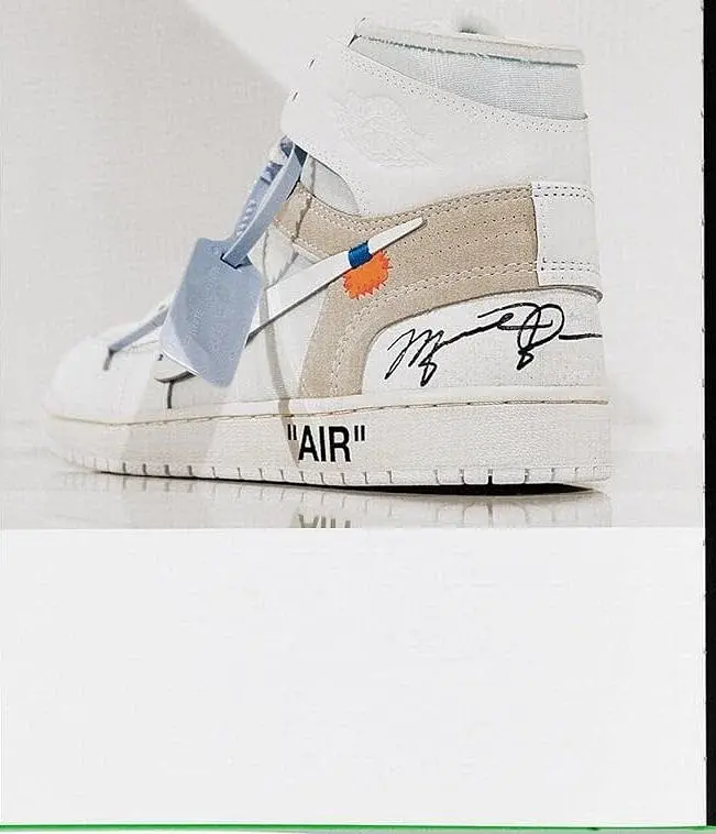 Nike. ICONS (Something's Off) - фото 6