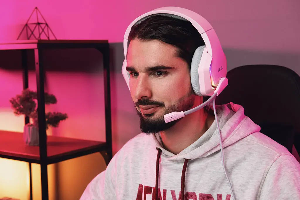 Навушники ігрові з мікрофоном 2E GAMING HG315 Pink, 7.1, USB-A, RGB, 2 м - фото 2