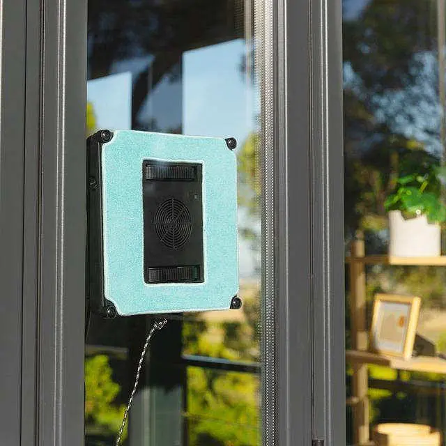 Робот для мойки окон Cecotec Conga Windroid 1290 DoubleSpray Connected - фото 10