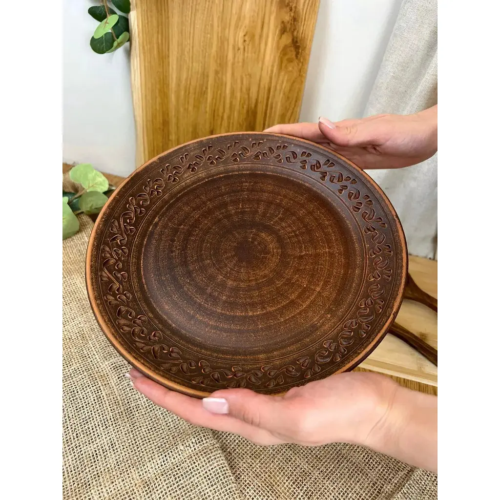 Тарілка 26 см керамічна (глиняна) різьблена Декор - фото 5