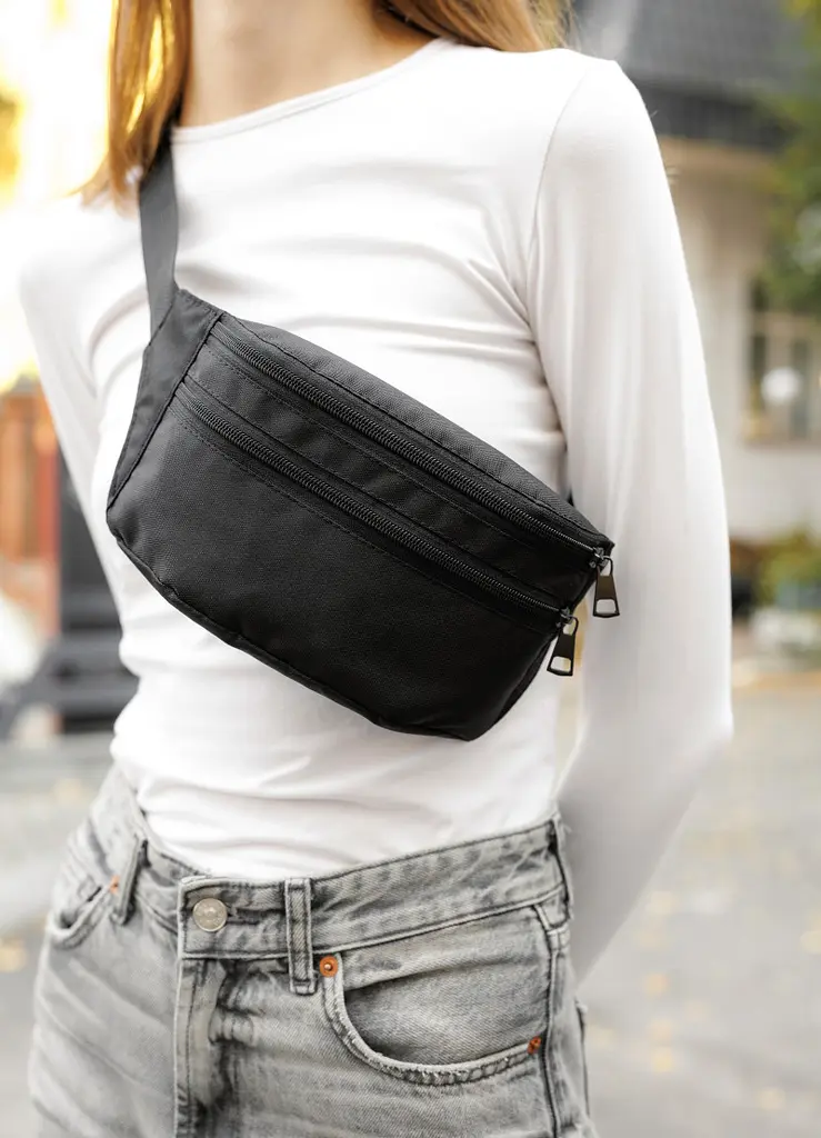 Жіноча сумка на пояс бананка Sambag Tirso чорна тканева 31 × 12 × 5 см (80331065) - фото 2