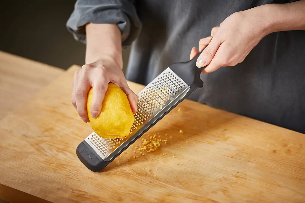 Тертка Fiskars Functional Form 1014412 - фото 7
