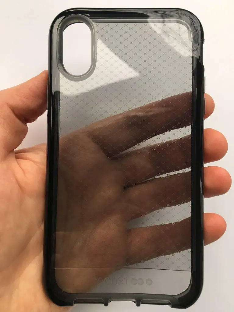 Чохол силіконовий протиударний Tech21 Evo Check для iPhone XR (6.1") Чорний Smokey Black - фото 4