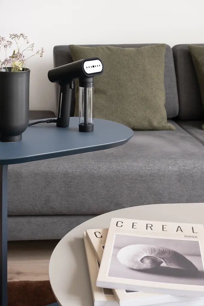 Отпариватель портативный SteamOne черный (EUNS150B) - фото 18