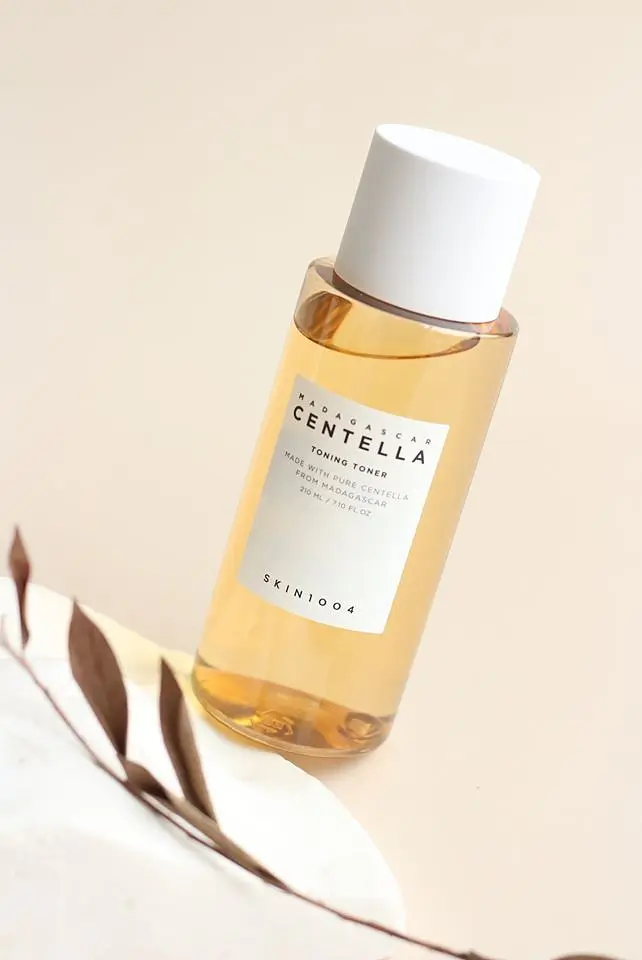 Тонер для лица Skin1004 Madagascar Centella Toning Toner увлажняющий 210 мл - фото 5