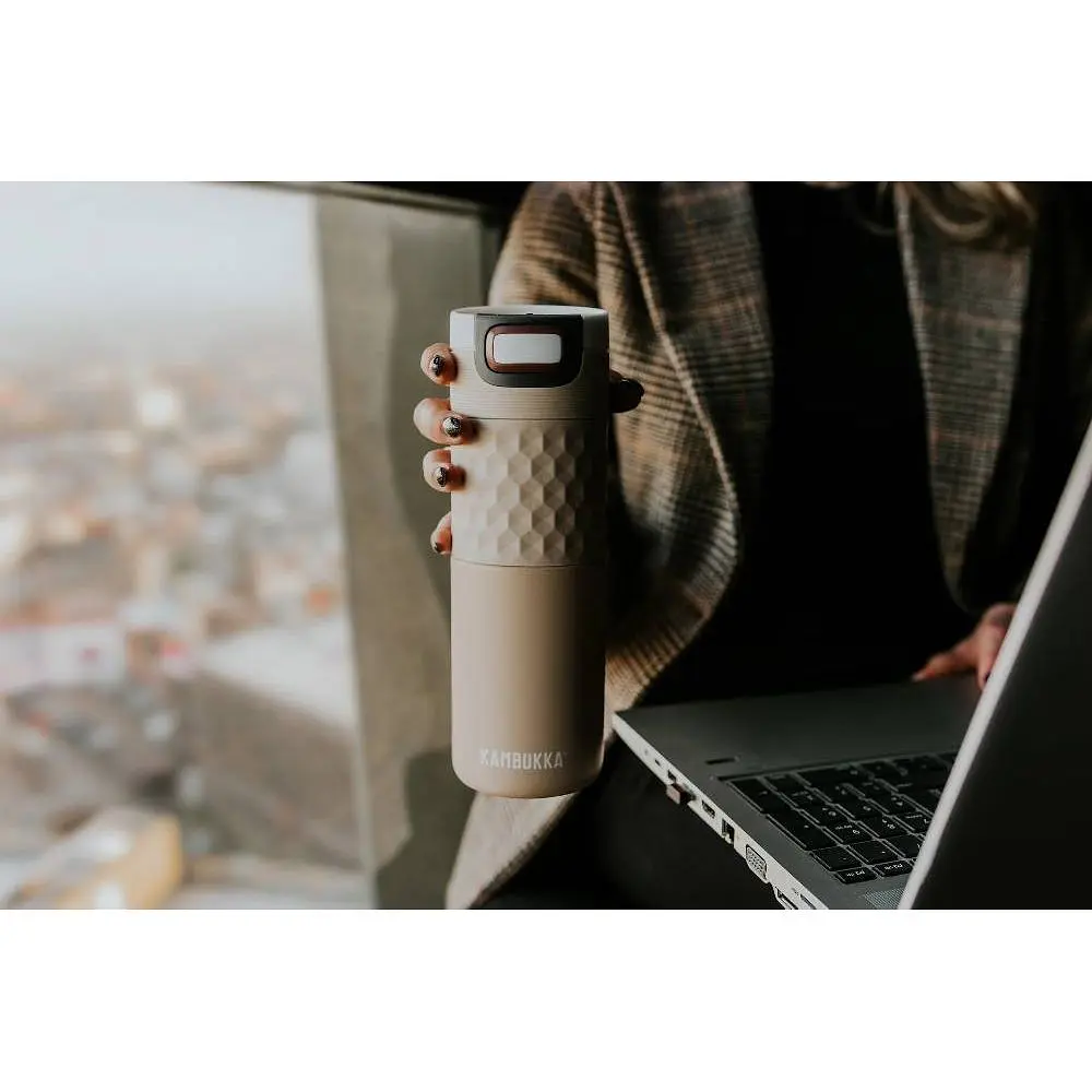 Термокружка Kambukka Etna Grip 500 мл нежно-бежевая (11-01046) - фото 6