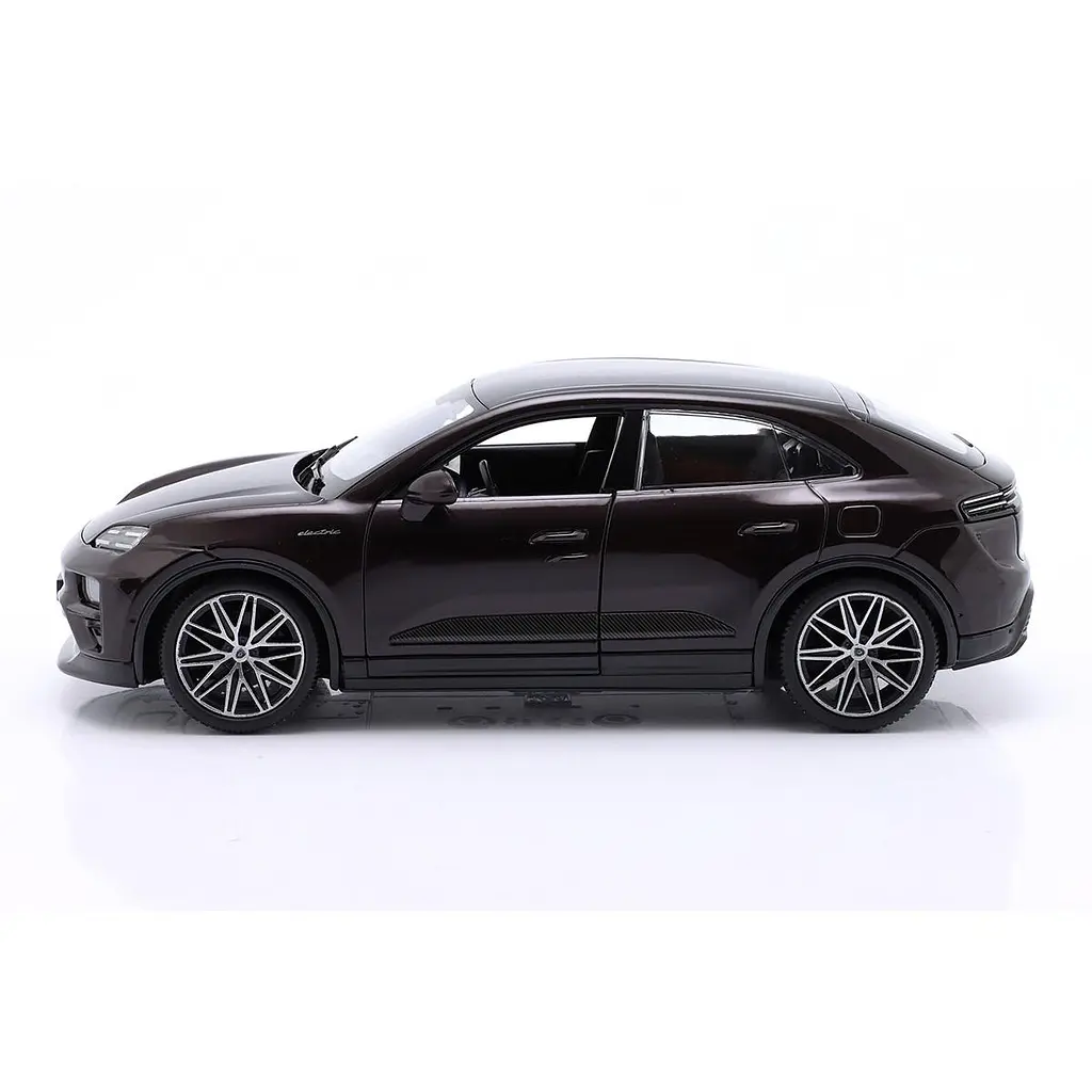Автомодель - PORSCHE MACAN 4 ELECTRIC (чорний, 1:24) Bburago 18-21114 - фото 2