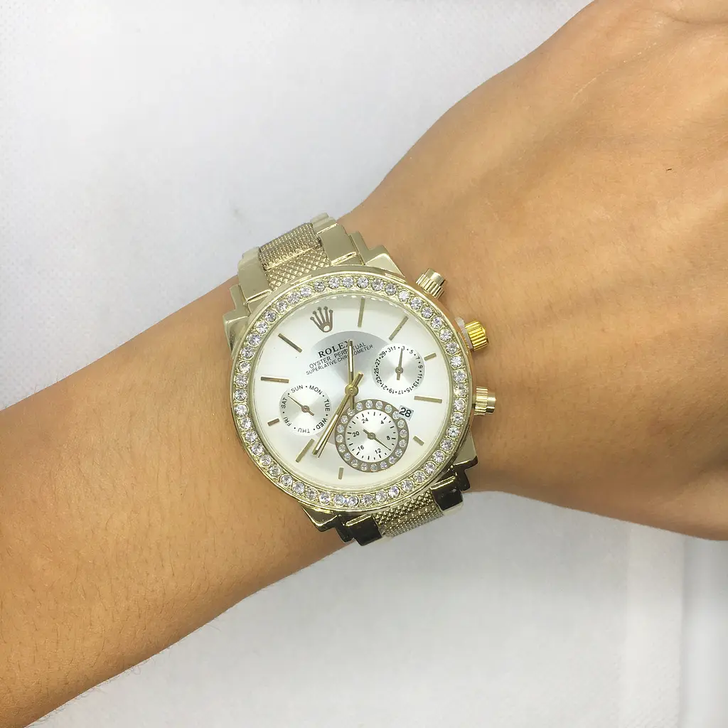 Наручний годинник жіночий Clockhouse Rolex Золотистий (IBW490YO) - фото 5