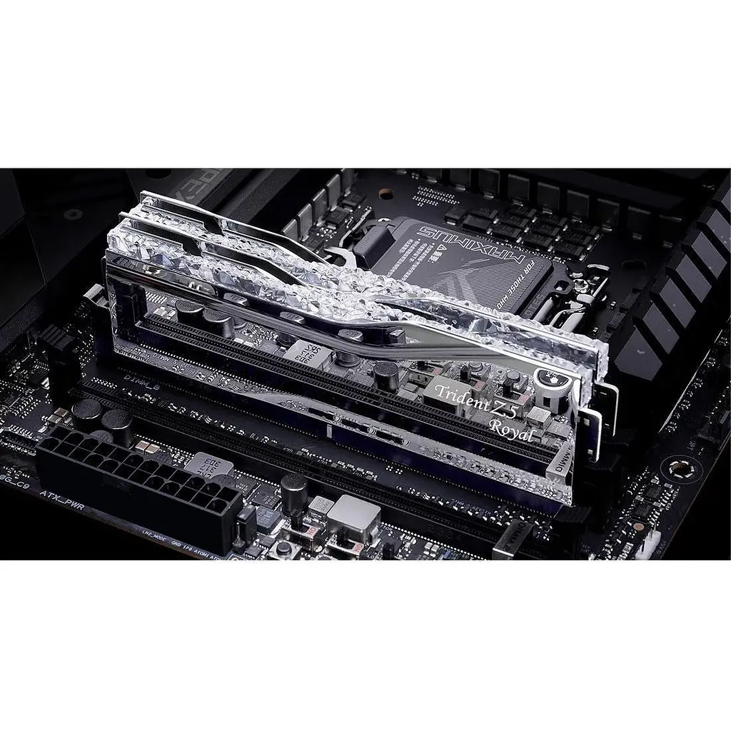 Модуль пам'яті DDR5 G.Skill Trident Z5 Royal 2x32GB 6000MHz Silver [F5-6000J2836G32GX2-TR5S] [148626] - фото 5