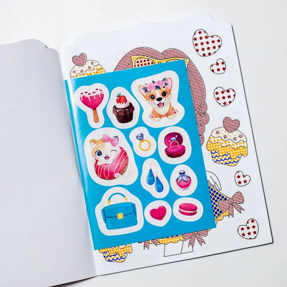 Водная раскраска "Девочки" Ранок 10171026, 8 страниц, 20 наклеек - фото 3