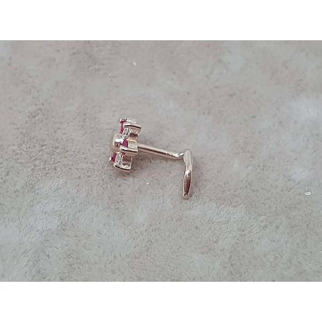 Золотая серьга-пирсинг в нос Dear с фианитами. 1040.5 - фото 3