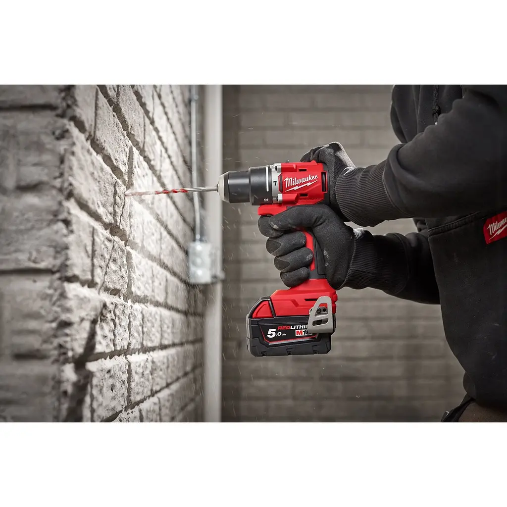 Дриль-шуруповерт Milwaukee M18 BLPDRC-422С (4933492825) [128931] - фото 5