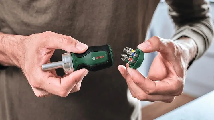 Отвертка с трещоточкой, 6 насадок, рукоятка TPR PZ1,PZ2,PH2,SL4,TX25,HEX5, 111мм, сталь Bosch hoz0014175 - фото 3