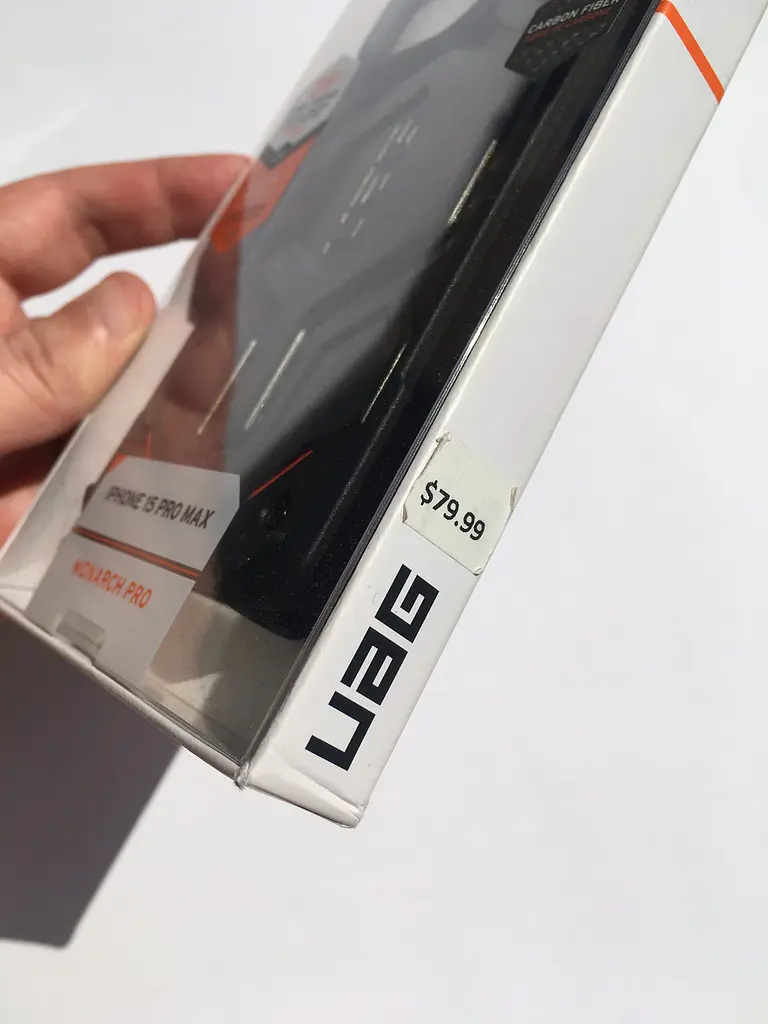 Протиударний чохол UAG Monarch Pro MagSafe для iPhone 15 Pro Max (6.7") Element Green 1143381F7B42 - фото 2