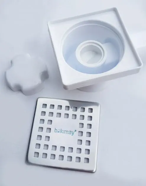 Канализационный трап Bakimay PL5066 прямой нержавеющая сталь 10 х 10 см (240159) - фото 4