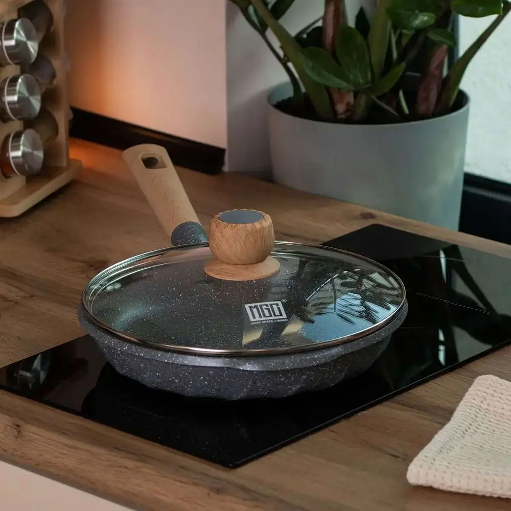 Сковорода з антипригарним мармуровим покриттям та кришкою 26 см, сірий MGC HP-4-424G - фото 2