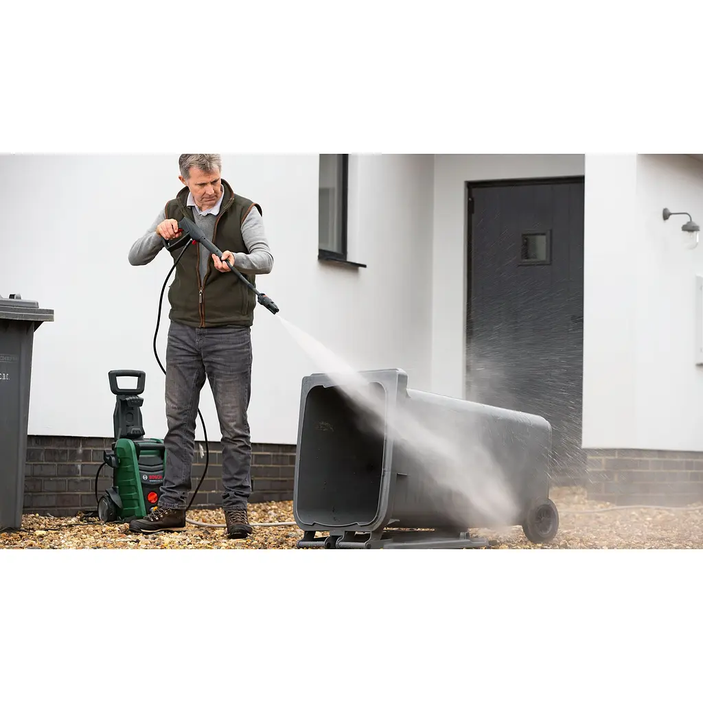 Мінімийка високого тиску Bosch UniversalAquatak 135 1900 Вт 135 бар 410 л/год (0.600.8A7.C00) - фото 6