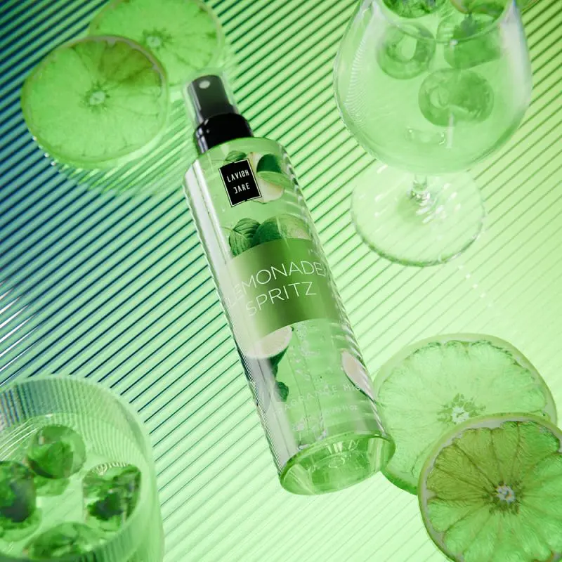 Зволожуючий спрей для тіла LAVISH CARE BODY MIST - LEMONAD SPRITZ  з ароматом лимонаду, 200 мл - фото 2
