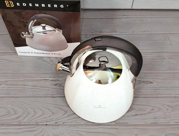 Хороший металлический чайник со свистком нержавеющая сталь с мраморным покрытием Edenberg 3л EB-3541W Белый - фото 4