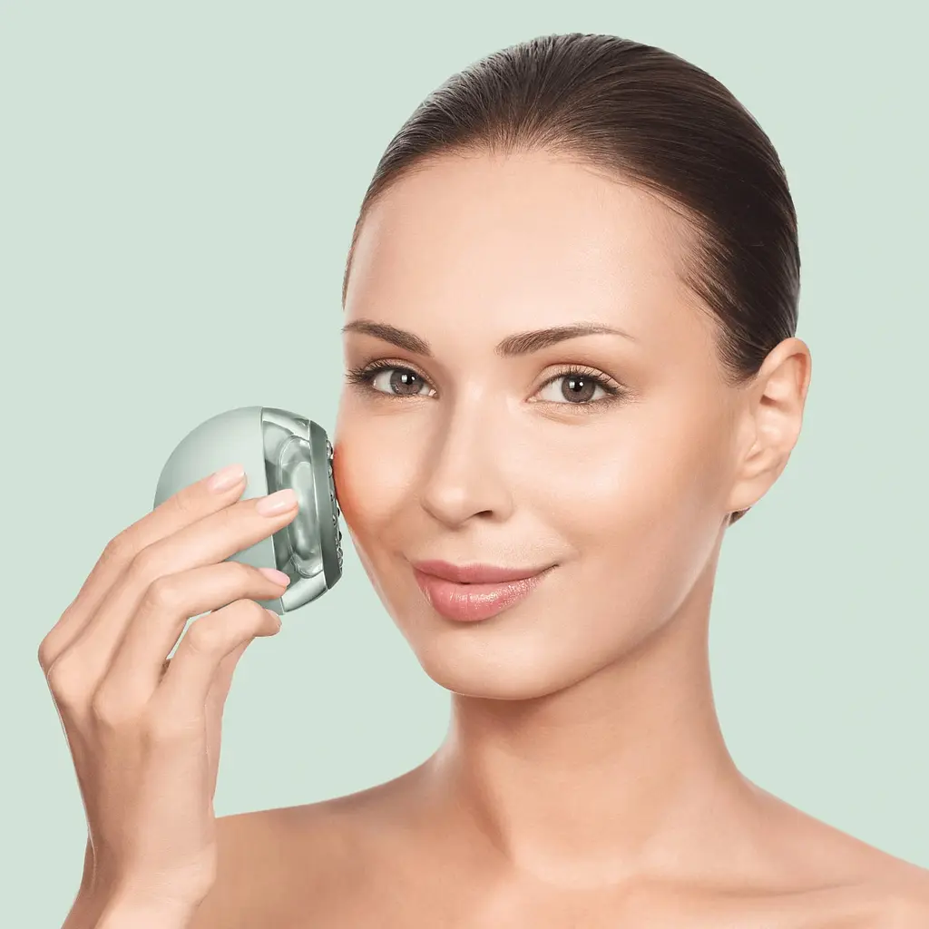 Масажер для обличчя GESKE Anti-aging Skin Tightener 6в1 Green (HB0420) [176859] - фото 2