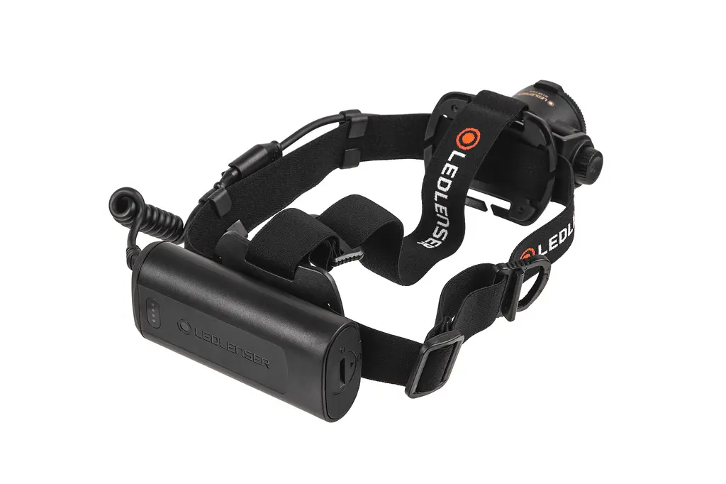 Налобный фонарь Ledlenser H15R Core заряжается 2500/1000/20 - фото 3