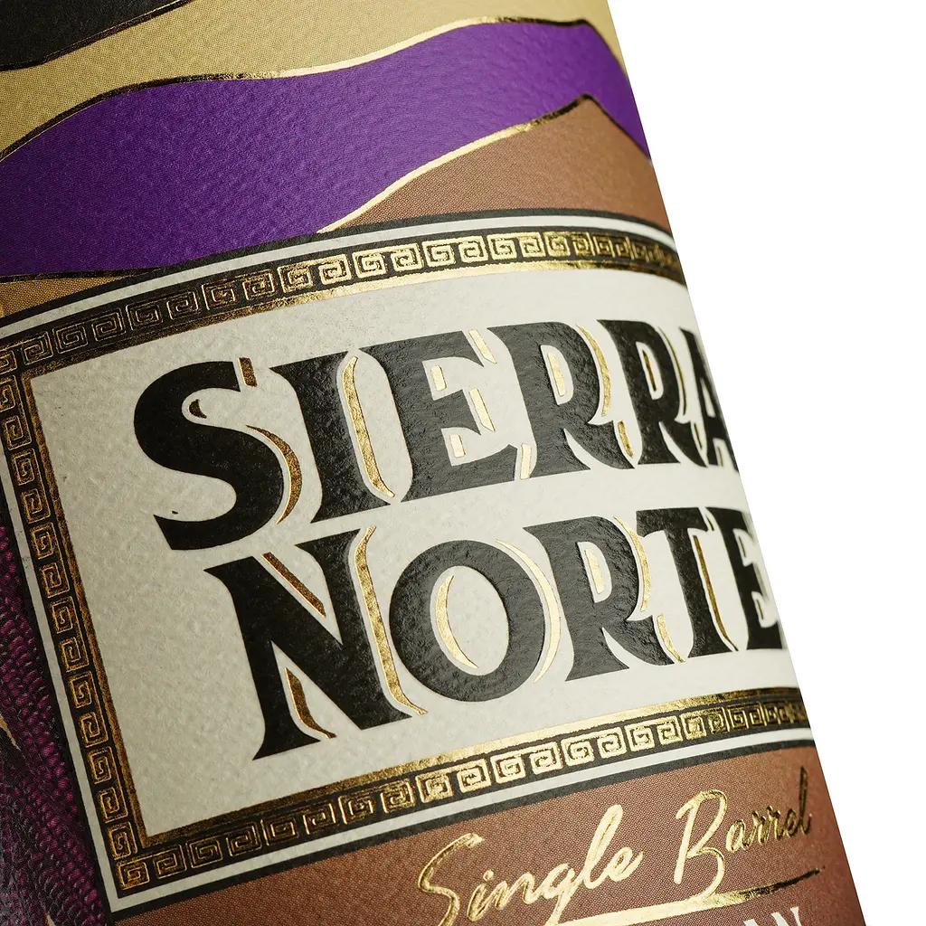 Виски Sierra Norte Whiskey Purple Corn Mexican Whiskey 45% 0.7 л - фото 4